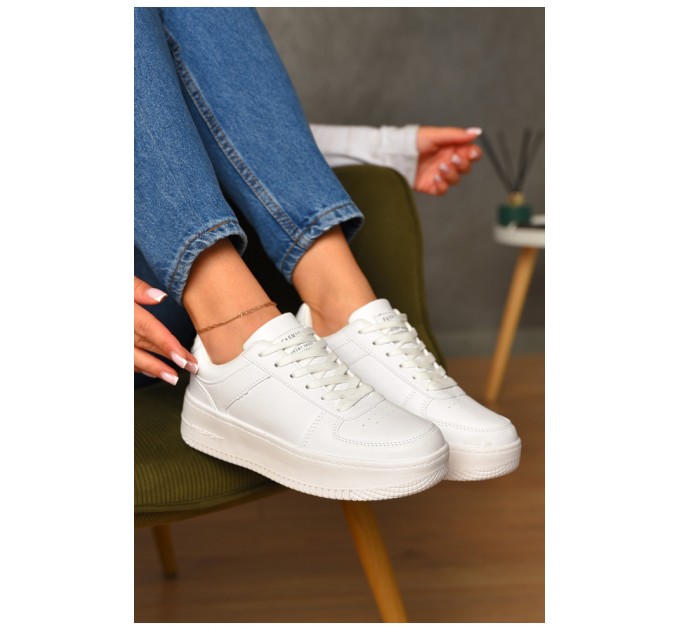 Кросівки жіночі білого кольору на шнурівці 206170L
