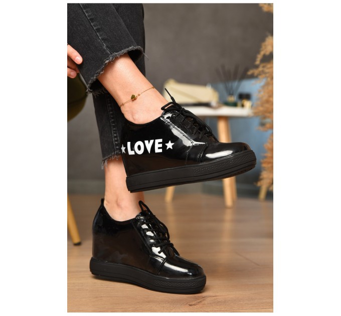 Туфлі-снікерси жіночі демісезонні чорного кольору 154191L