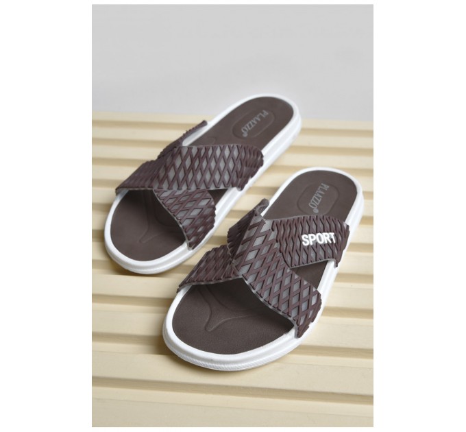 Шлепанцы мужские коричневого цвета с надписью 156220L