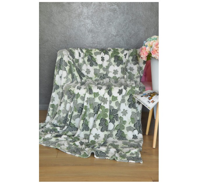 Плед зеленого цвета с цветочным принтом 180*200 158667L