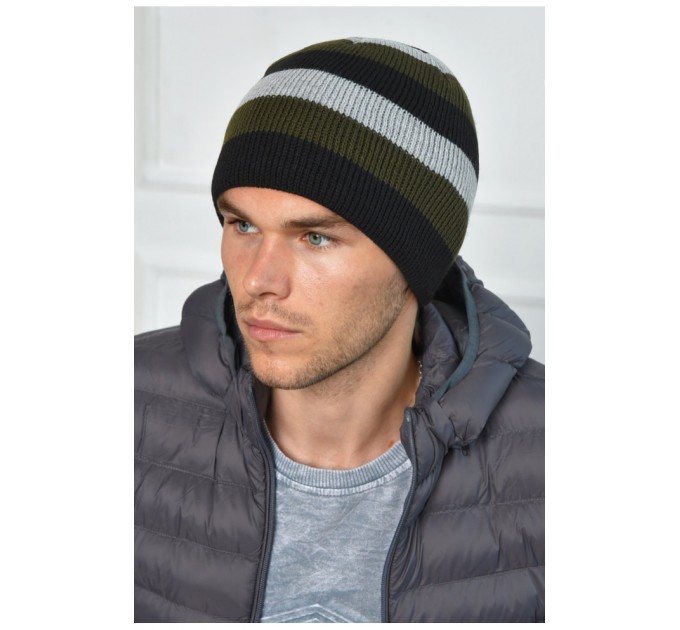 Мужская шапка на флисе в черно-зеленую полоску 163758L
