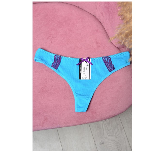 Стринги женские с фиолетовыми гипюровыми вставками голубого цвета 171733L