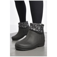 Дутики жіночі на хутрі чорного кольору 185674L