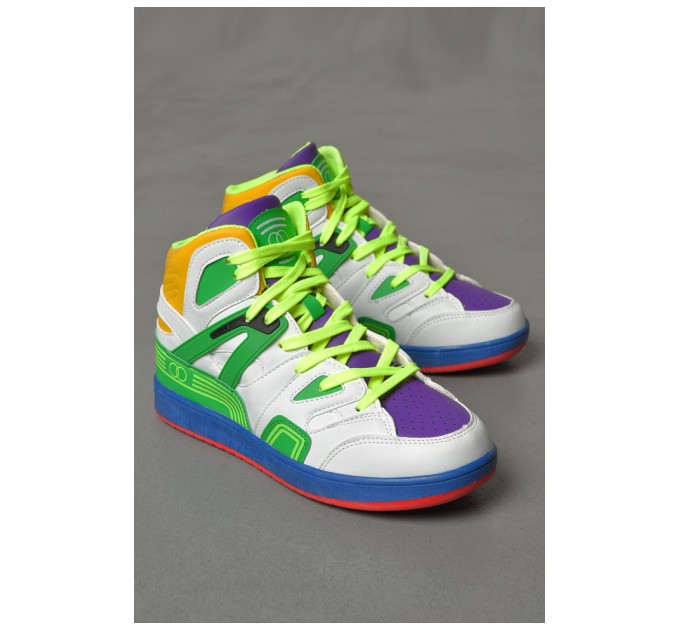 Кроссовки мужские бело-зеленого цвета на шнуровке 187319L