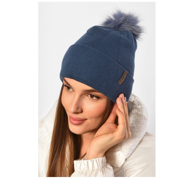 Шапка жіноча демісезонна однотонна з бубоном синього кольору 188212L