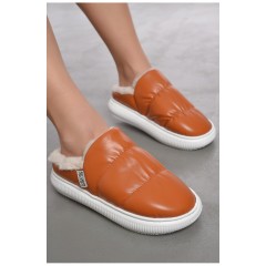 Тапочки домашние женские на меху светло-коричневого цвета 190074L