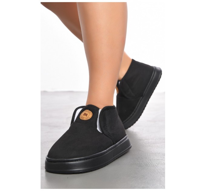 Тапочки домашние женские на меху черного цвета 190122L