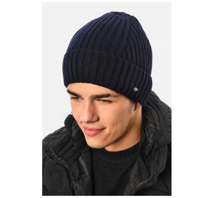 Мужская шапка на флисе темно-синего цвета 193780L