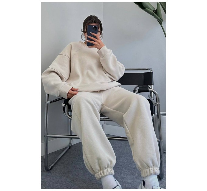 Спортивний костюм жіночий бежевого кольору 194548L