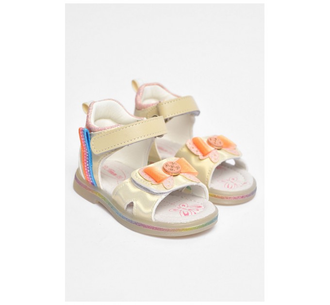 Сандалі дитячі для дівчинки світло-бежевого кольору 204199L