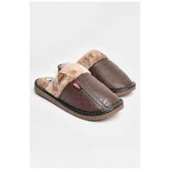 Капці кімнатні чоловічі темно-коричневого кольору 206365L
