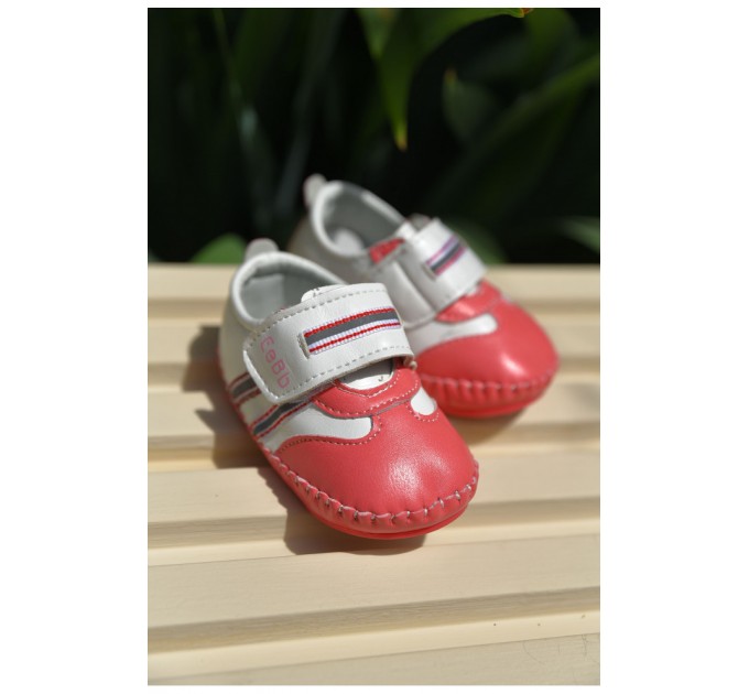 Пинетки для девочки бело-розового цвета 158255L