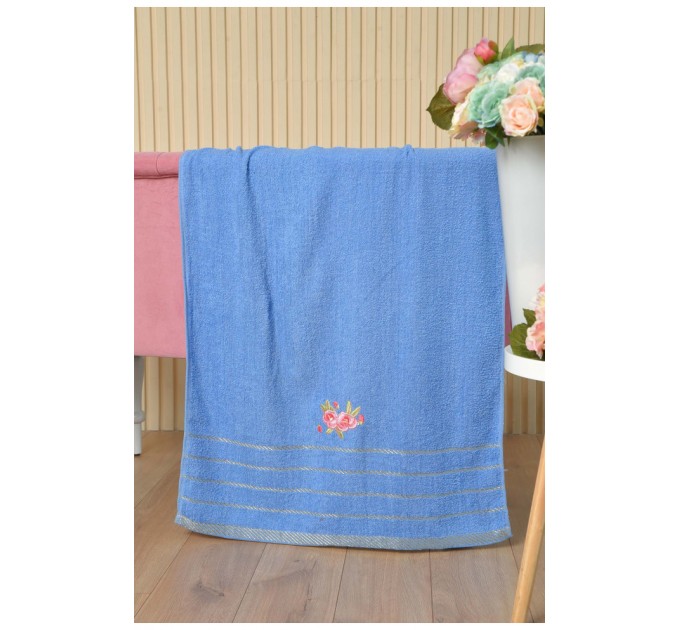 Рушник банний махровий синього кольору 164198L