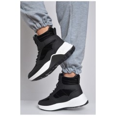 Кросівки жіночі на хутрі чорного кольору 165753L