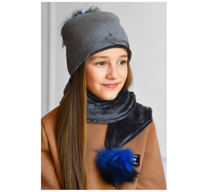 Набір шапка+шарф підлітковий для дівчинки велюровий темно-сірого кольору 183314L