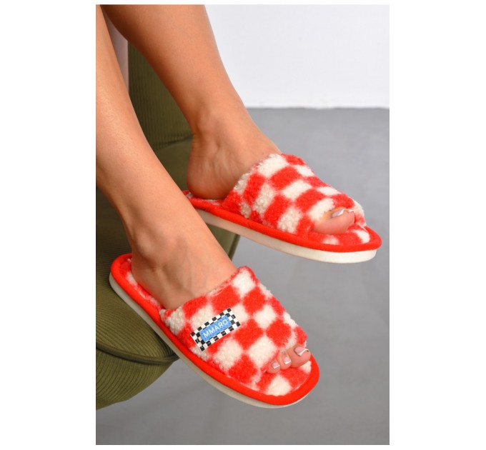 Капці домашні жіночі червоного кольору з відкритим носком 188983L