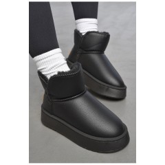 Уггі жіночі на хутрі чорного кольору 189925L