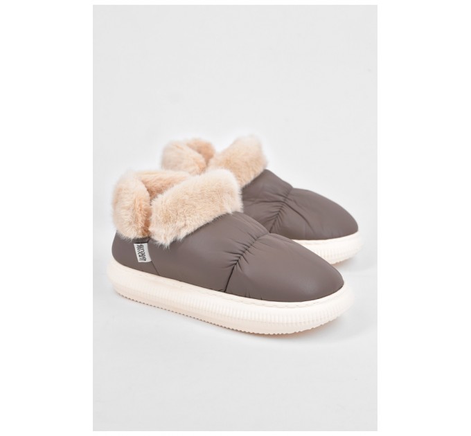 Капці кімнатні чоловічі коричневого кольору 190113L