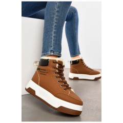 Черевики жіночі зимові на хурті коричневого кольору 193907L