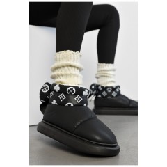 Угги женские на меху черного цвета 194710L