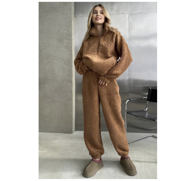 Спортивний костюм жіночий тедді коричнивого кольору 194810L