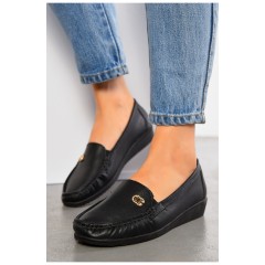 Туфлі-лофери жіночі чорного кольору 194847L
