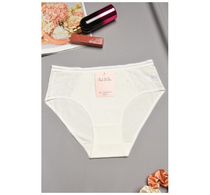 Труси жіночі напівбатальні білого кольору 195553L