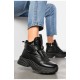 Черевики жіночі зимові чорного кольору 197566L