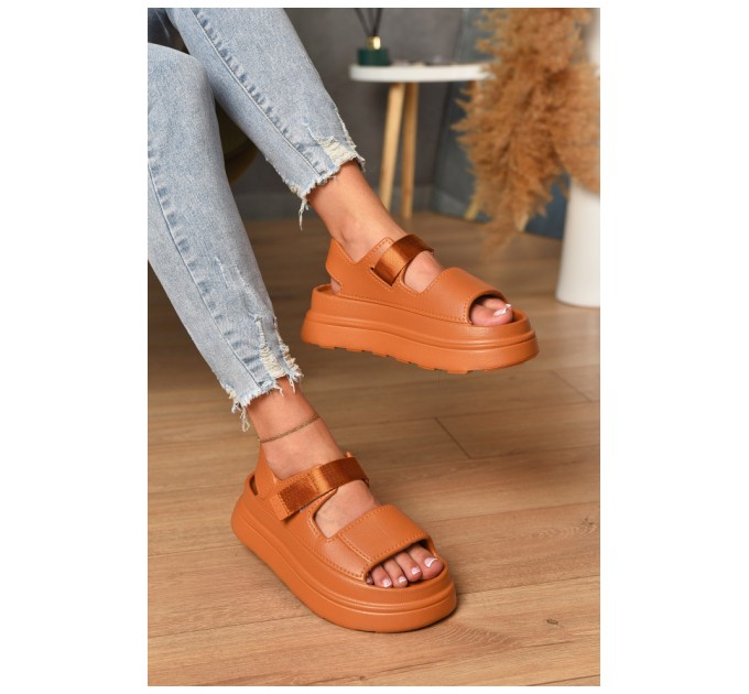 Сандали женские пена коричневого цвета 198650L