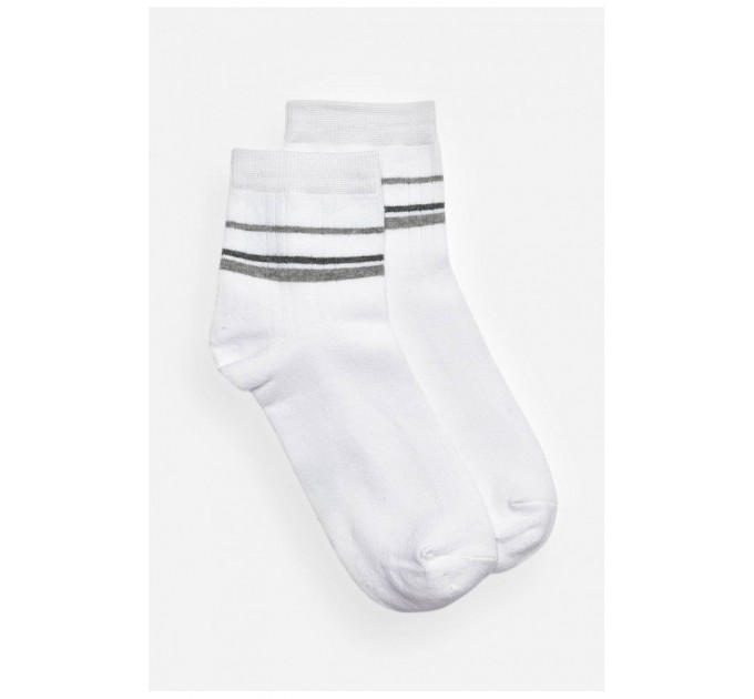 Шкарпетки чоловічі демісезонні білого кольору 202038L