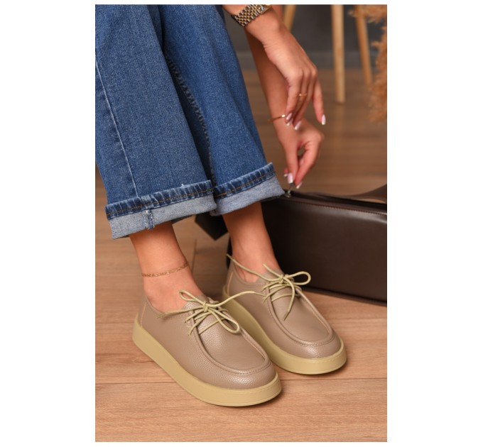 Лоферы женские бежевого цвета 205819L