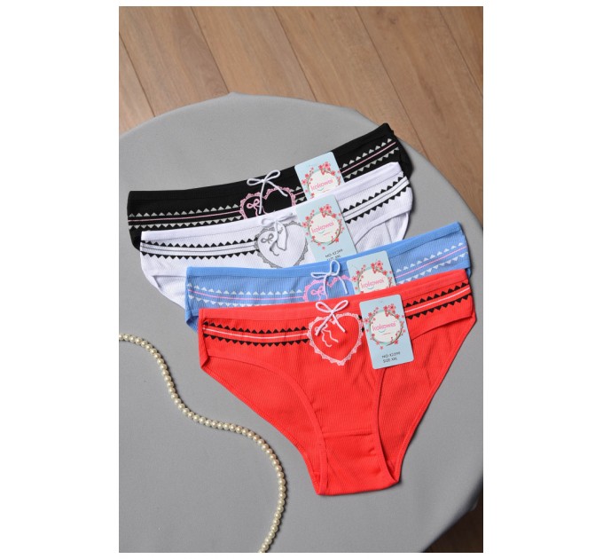 Набір трусиків жіночих 4 шт 177860L