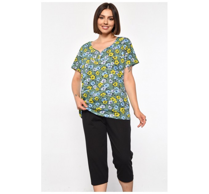 Костюм женский домашний полубатальный зеленого цвета с принтом 185750L