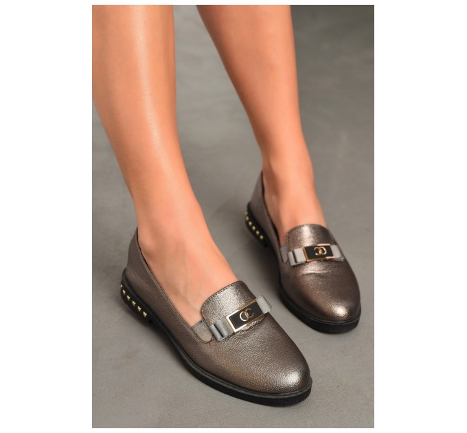 Туфлі-лофери жіночі сірого кольору 192651L