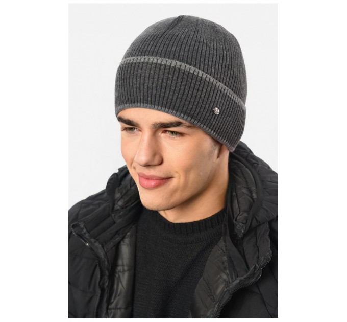 Мужская шапка на флисе серого цвета 193773L