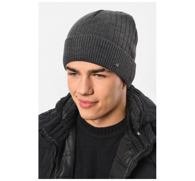 Мужская шапка на флисе темно-серого цвета 193783L