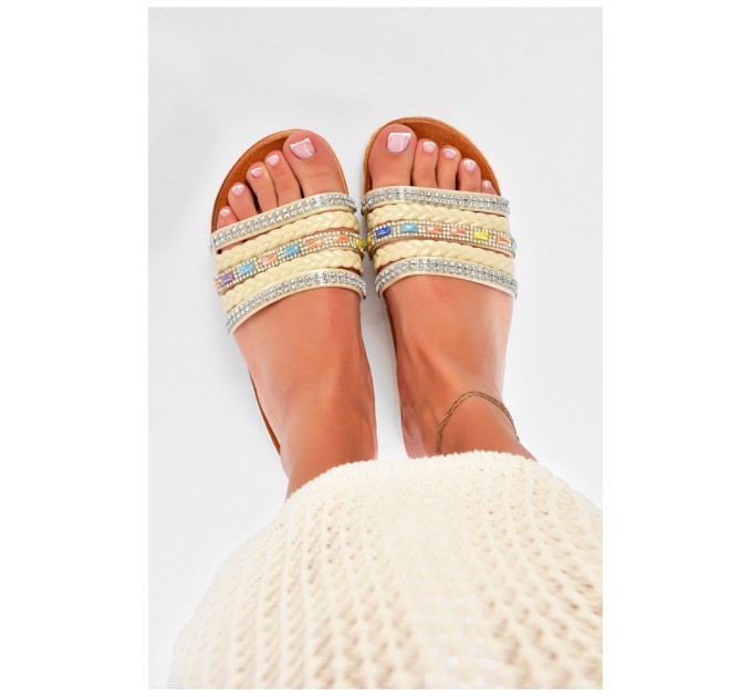 Шлепанцы женские молочного цвета 194820L