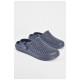 Кроксы мужские темно-синего цвета 196212L
