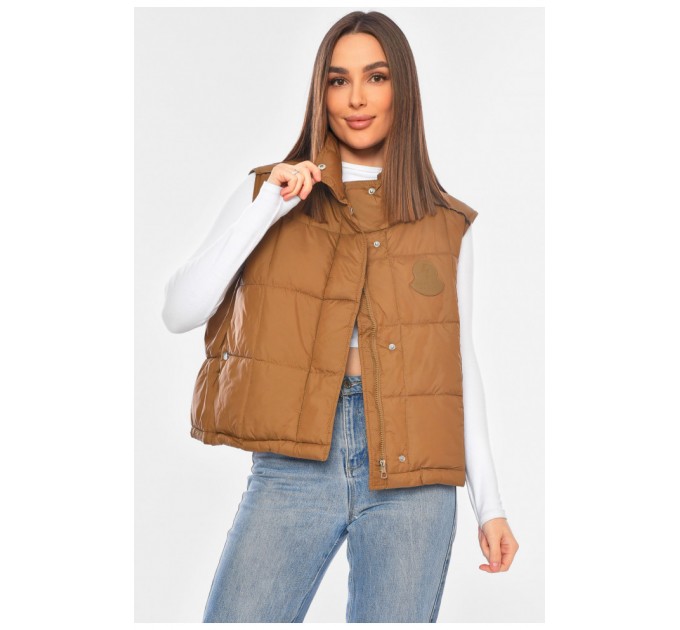 Жилетка жіноча однотонна коричневого кольору 200301L