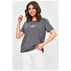 Футболка жіноча однотонна темно-сірого кольору з написом 202310L