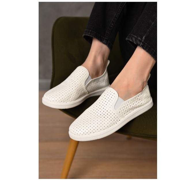 Мокасини жіночі білого кольору 202479L