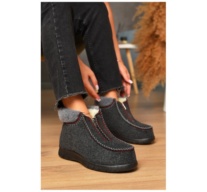 Бурки жіночі на хутрі темно-сірого кольору 205587L