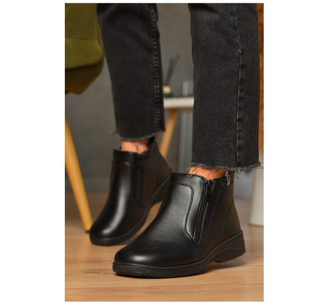 Черевики жіночі чорного кольору на блискавці 206167L