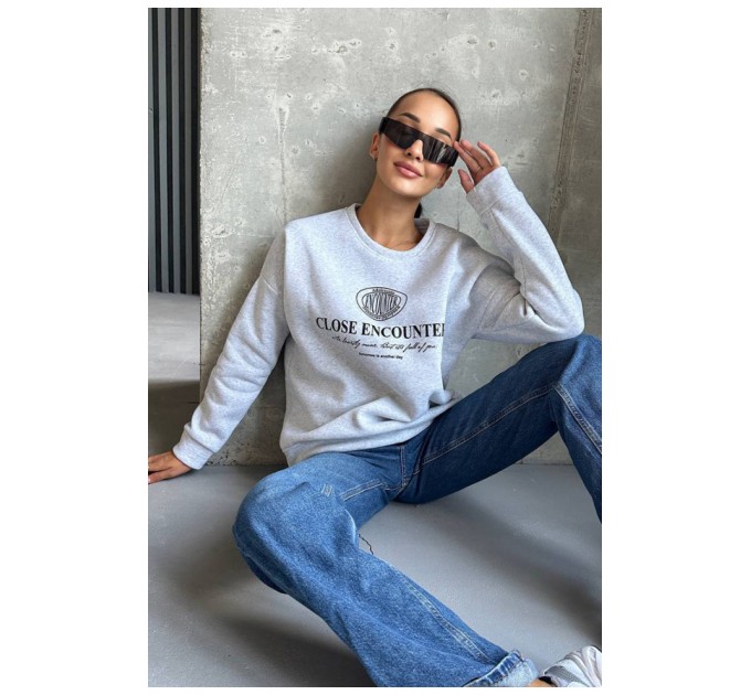 Батник жіночий на флісі сірого кольору з написом 168752L