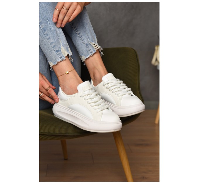 Кроссовки женские белого цвета на шнуровке 172506L