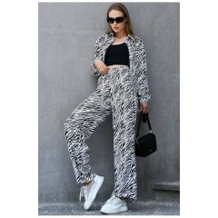 Костюм женский белого цвета 177372L