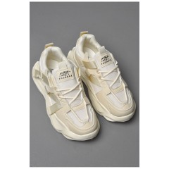 Кросівки чоловічі бежевого кольору на шнурівці 177391L