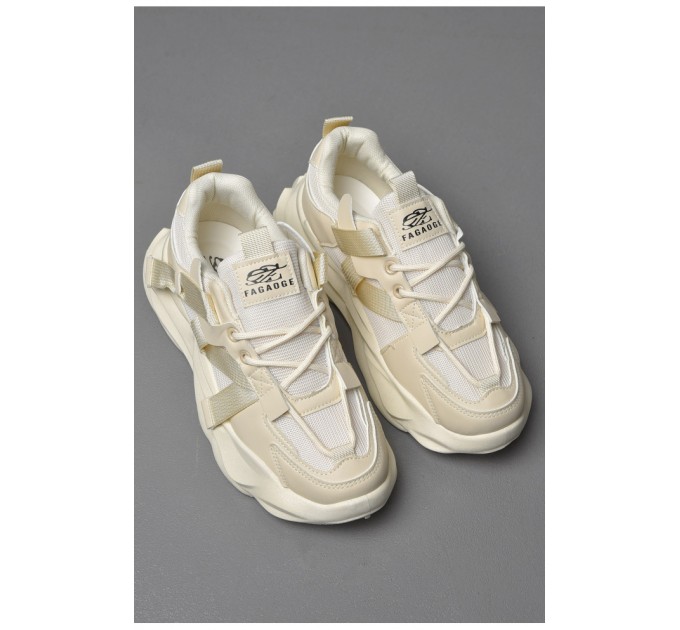 Кросівки чоловічі бежевого кольору на шнурівці 177391L