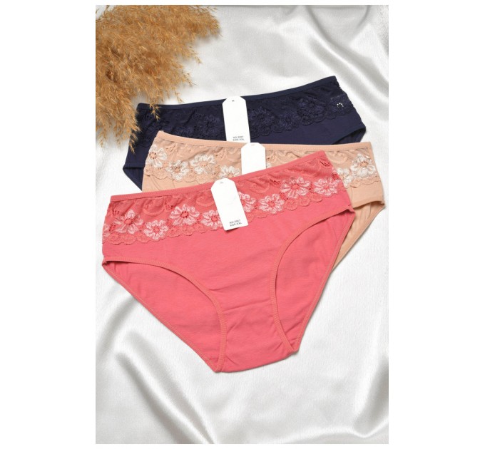 Набір жіночих трусів напівбатальних 3 штуки 188610L