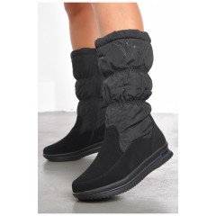 Чоботи жіночі зимові чорного кольору 191944L